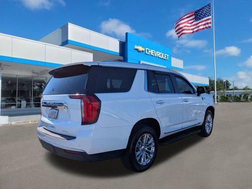 2021 GMC Yukon SLT