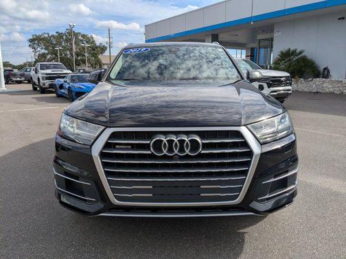 2019 Audi Q7 Premium Plus