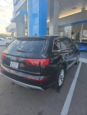2019 Audi Q7 Premium Plus