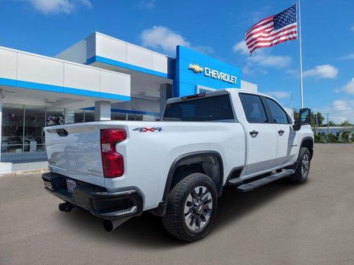 2024 Chevrolet Silverado 2500 Custom