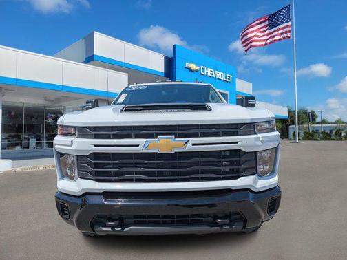 2024 Chevrolet Silverado 2500 Custom