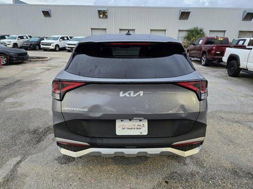 2024 Kia Sportage EX