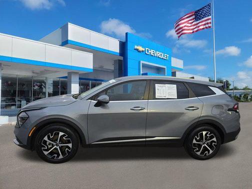 2024 Kia Sportage EX