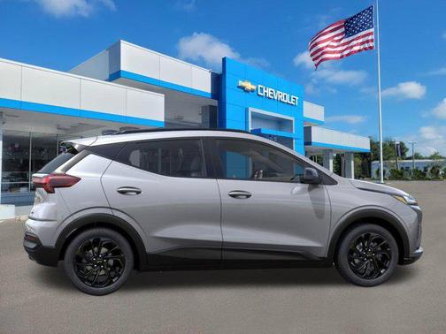 Sterling Gray Metallic 2027 Chevrolet Bolt RS FWD