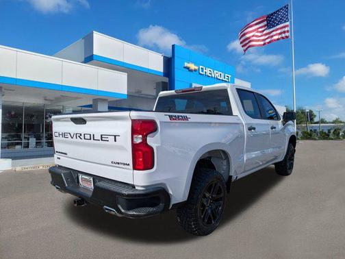 2021 Chevrolet Silverado 1500 Custom Trail Boss