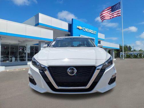 2022 Nissan Altima S FWD