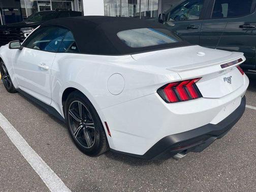 Oxford White 2025 Ford Mustang EcoBoost Premium