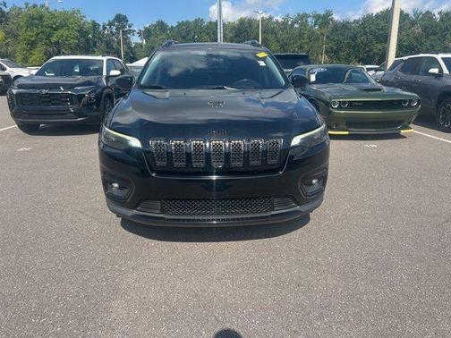 2019 Jeep Cherokee Altitude