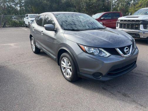 2017 Nissan Rogue Sport S