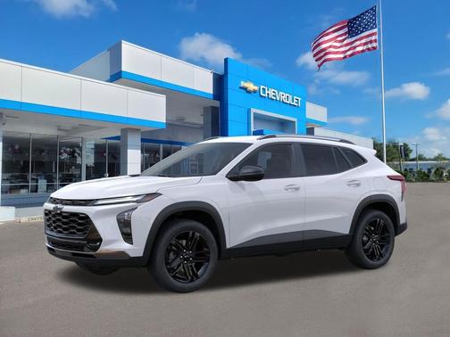 Summit White 2026 Chevrolet Trax FWD ACTIV