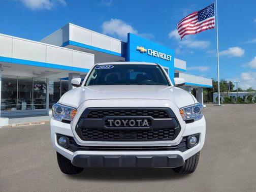 2022 Toyota Tacoma SR5