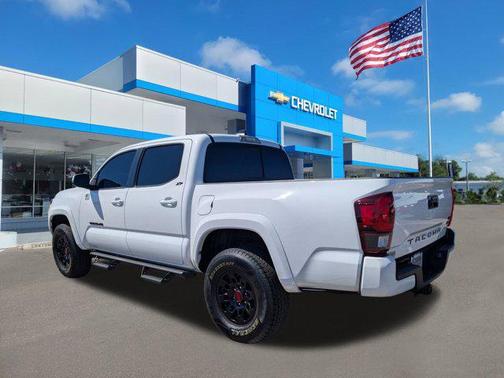 2022 Toyota Tacoma SR5