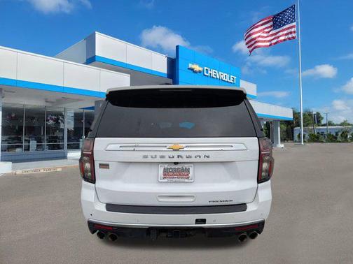 2023 Chevrolet Suburban Premier