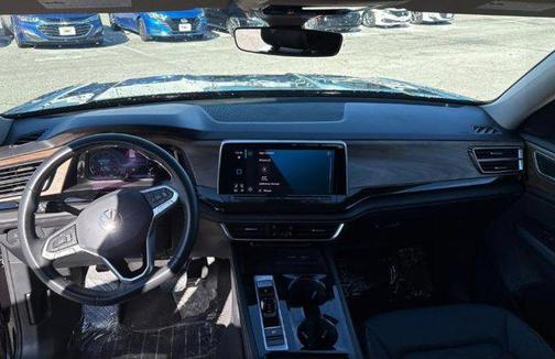 2024 Volkswagen Atlas 2.0T SE w/Technology 4MOTION