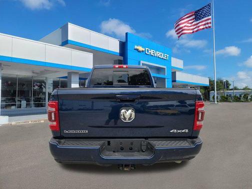 2024 RAM 3500 Laramie Crew Cab 4x4 6'4' Box