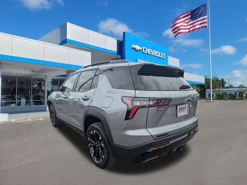 Sterling Gray Metallic 2026 Chevrolet Equinox FWD RS