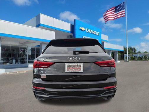 2020 Audi Q3 45 S line Premium