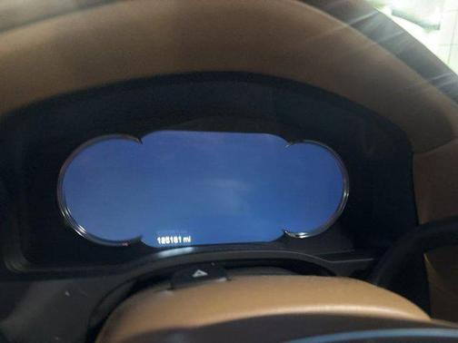 2017 Cadillac Escalade Platinum