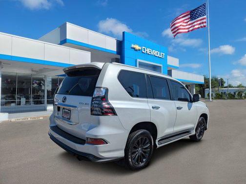 2023 Lexus GX 460 Premium