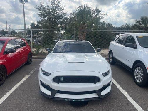 2018 Ford Shelby GT350 Base