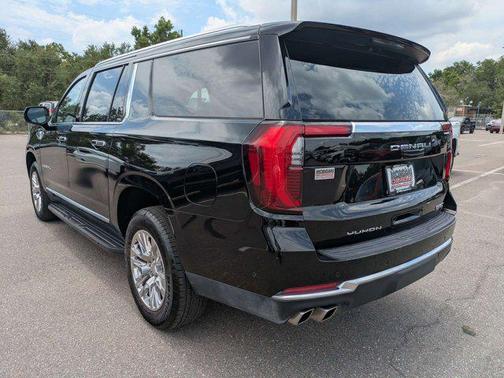 Onyx Black 2025 GMC Yukon XL Denali