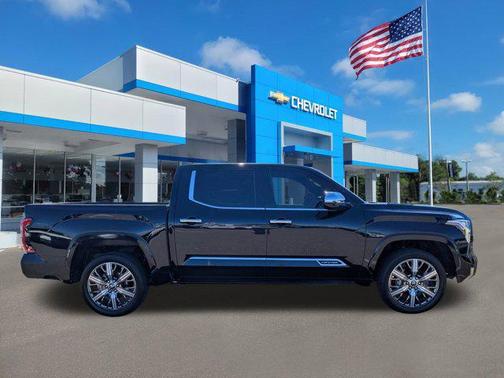 2023 Toyota Tundra Hybrid Capstone