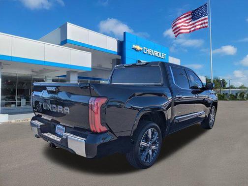 2023 Toyota Tundra Hybrid Capstone
