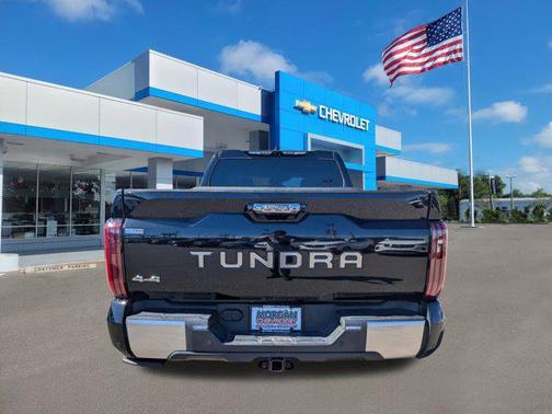 2023 Toyota Tundra Hybrid Capstone