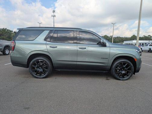 2024 Chevrolet Tahoe 4WD RST