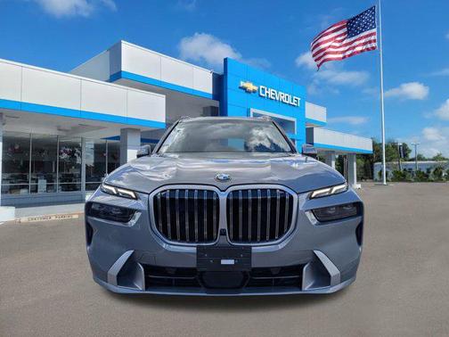 2024 BMW X7 xDrive40i