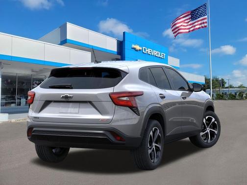 Sterling Gray Metallic 2026 Chevrolet Trax FWD 1RS