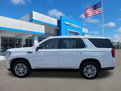 Summit White 2025 GMC Yukon Denali