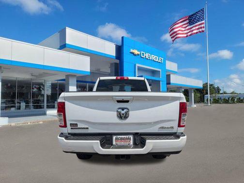 2022 RAM 2500 Big Horn Crew Cab 4x4 6'4' Box