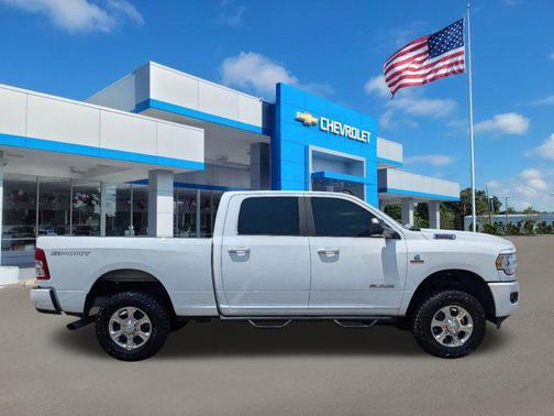 2022 RAM 2500 Big Horn Crew Cab 4x4 6'4' Box