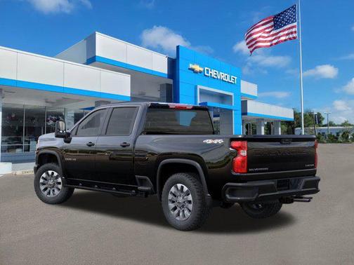 2026 Chevrolet Silverado 2500 Custom