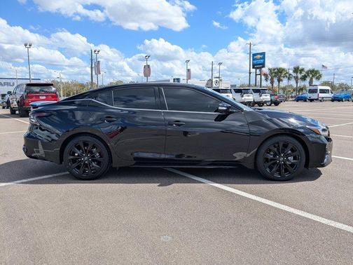 2023 Nissan Maxima SR Xtronic CVT