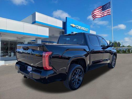 2023 Toyota Tundra Platinum