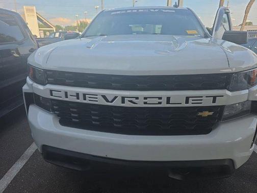 Summit White 2021 Chevrolet Silverado 1500 Custom