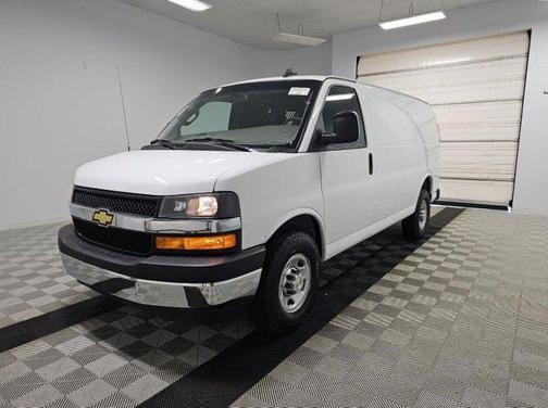 2024 Chevrolet Express 2500 RWD 2500 Regular Wheelbase WT