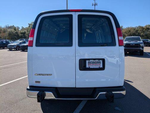 2024 Chevrolet Express 2500 RWD 2500 Regular Wheelbase WT
