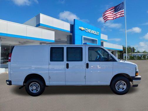 2024 Chevrolet Express 2500 RWD 2500 Regular Wheelbase WT