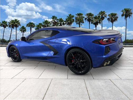 2023 Chevrolet Corvette Stingray w/2LT