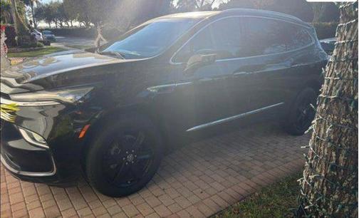 2023 Buick Enclave Essence FWD