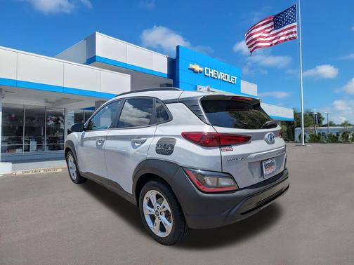 Cyber Silver 2023 Hyundai KONA SEL