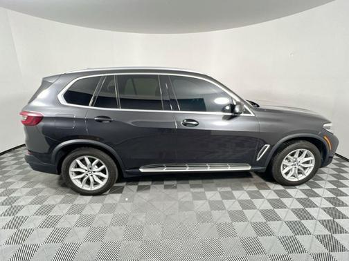 Dark Graphite 2023 BMW X5 xDrive40i