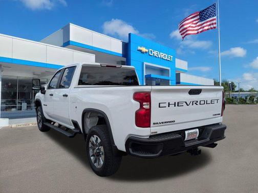 2023 Chevrolet Silverado 2500 Custom