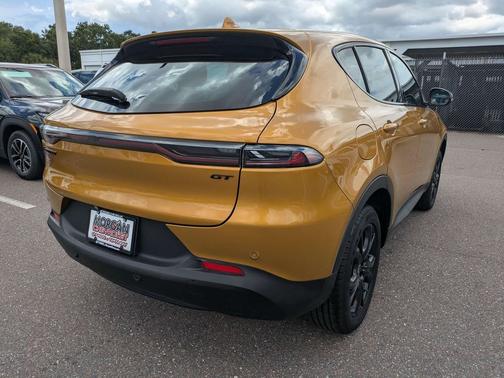 Acapulco Gold 2023 Dodge Hornet GT Plus AWD