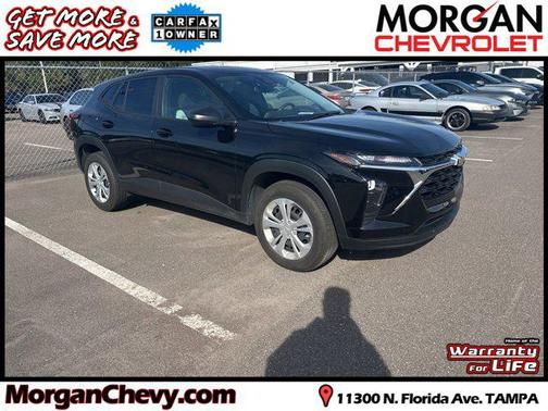 2025 Chevrolet Trax LS