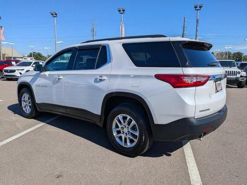2020 Chevrolet Traverse LT Cloth