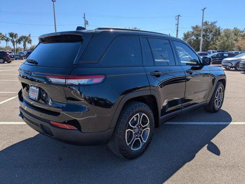 2023 Jeep Grand Cherokee 4xe Trailhawk